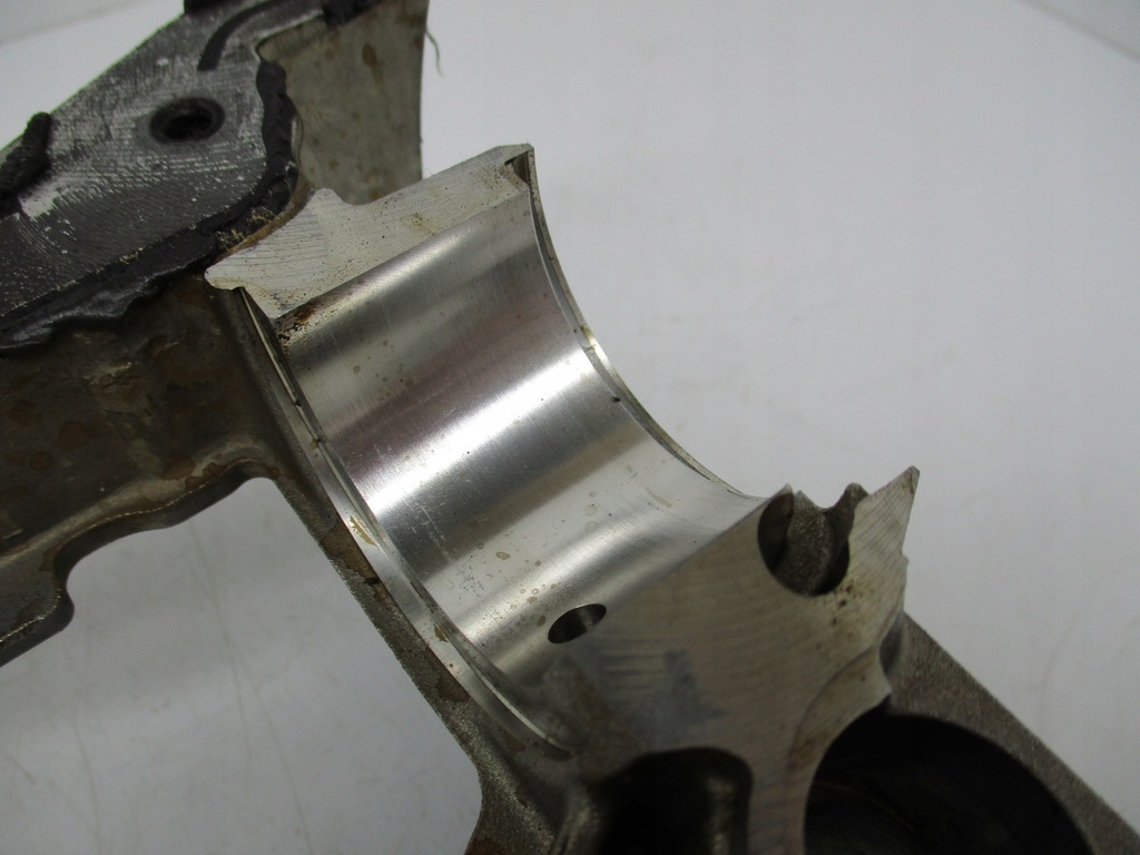 фото №15, A4 b8 s4 s5 3.0 tfsi cre права головка вали вал