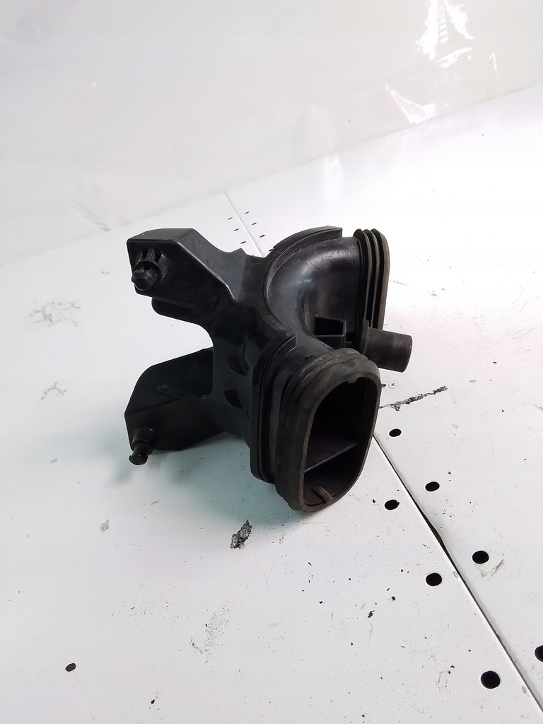 фото №1, L861 труба воздухозаборник воздуха opel astra j 13337772