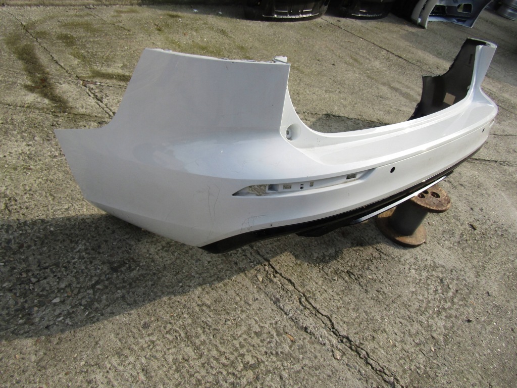 фото №8, Volvo v60 iii бампер задня kombi r-line 19-21r