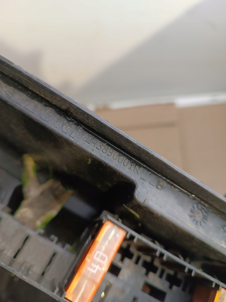 фото №7, Корпус коробка предохранителей renault master iii opel movano b 243830001r