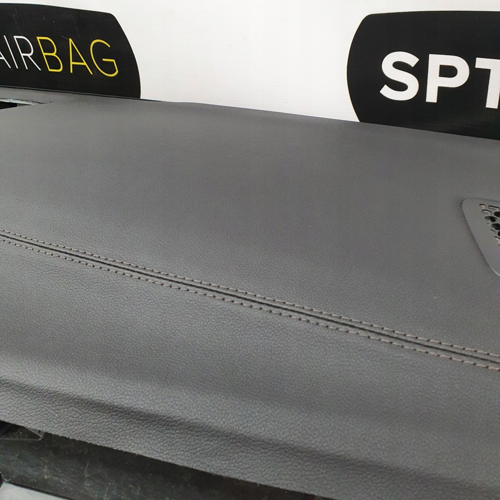 фото №6, Bmw 7 g11 g12 панель приладів панель  панель приладів pulpit подушки безпеки подушка безпеки ремені stare повернення