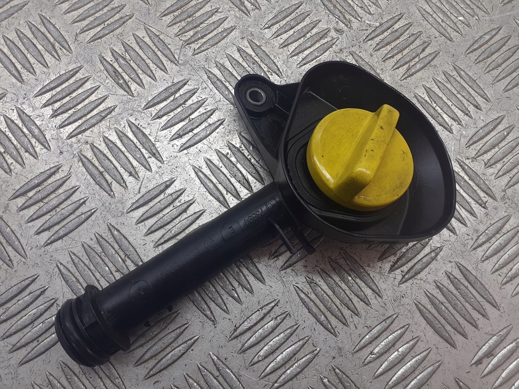 фото №1, Заливна горловина оливи renault thalia ii 1.2 16v 8200639421a