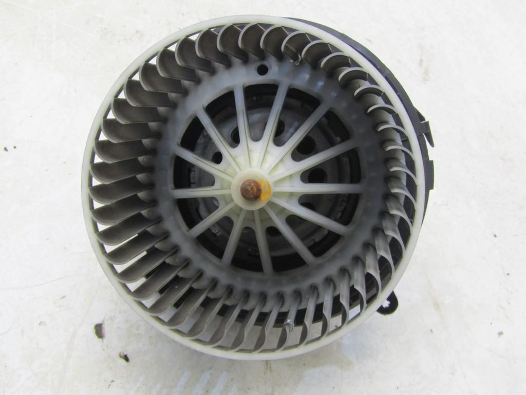 фото №1, Воздуходувка вентилятор обдув 1.2 vti opel crossland x hb613001