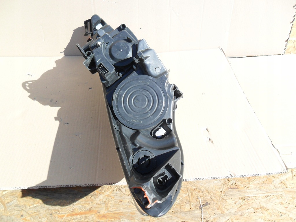 фото №14, Peugeot 207 лампа перед левая линза