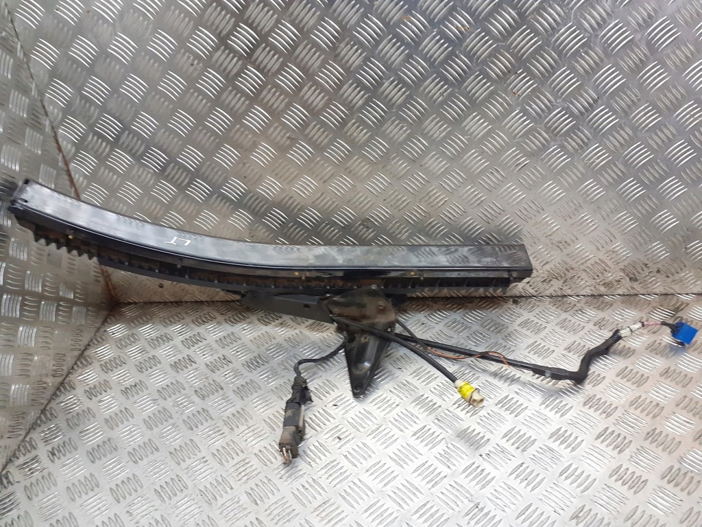 фото №1, Направляющая дверь раздвижных grand voyager iv