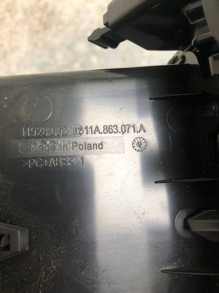 фото №8, Бардачок тунель середнього vw id4 id.4 11a863071a 5na035736 11a947145b