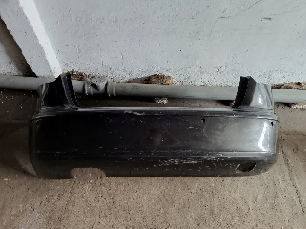 Купити Бампер задній audi a3 8p pdc