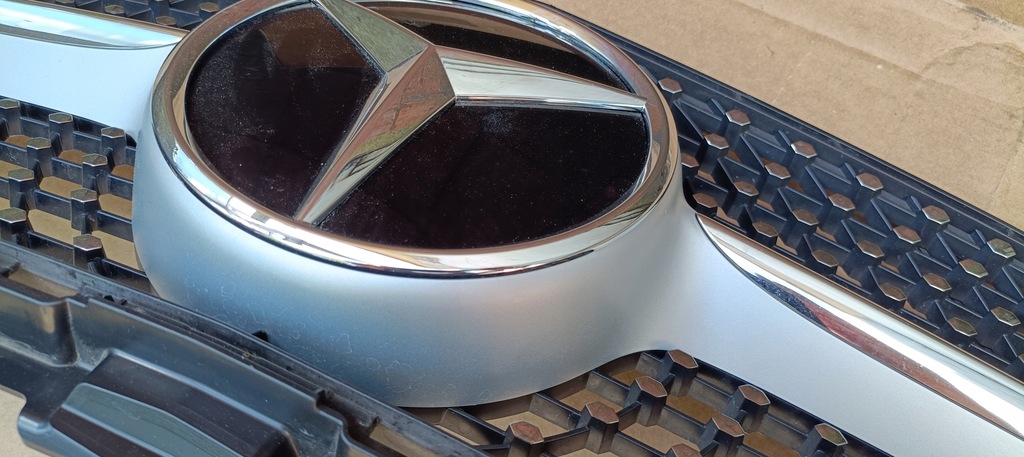 фото №9, Mercedes c-klasa w205 решітка радіатора решітка радіатора diamant lift