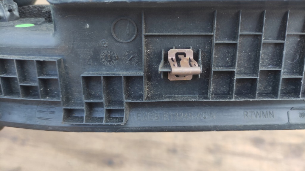 фото №4, Ford s max mk2 защита внутренняя порог пластик порог левый задняя em2b-r13245-a