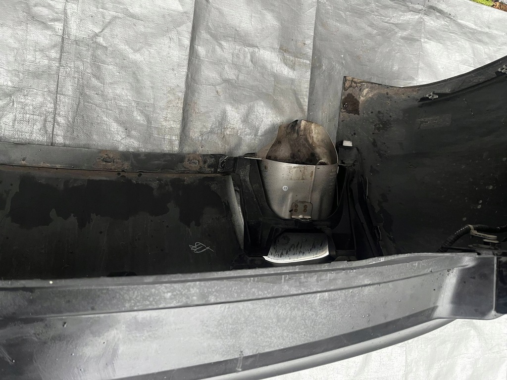 фото №10, Jeep cherokee kl lift бампер задний kompletny 2x выхлоп