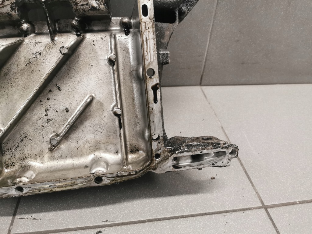 фото №10, Поддон поддон масляная верхний audi a8 d2 2.5 059103608j