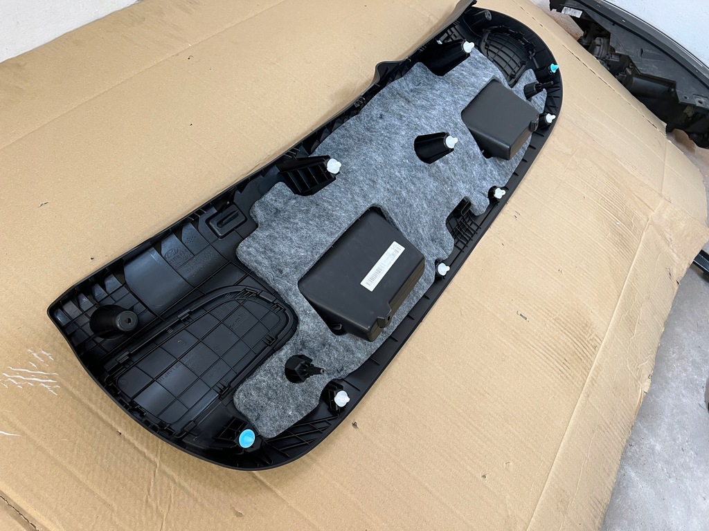 фото №9, Hyundai i20 ii 5d обивка крышки багажника orygin