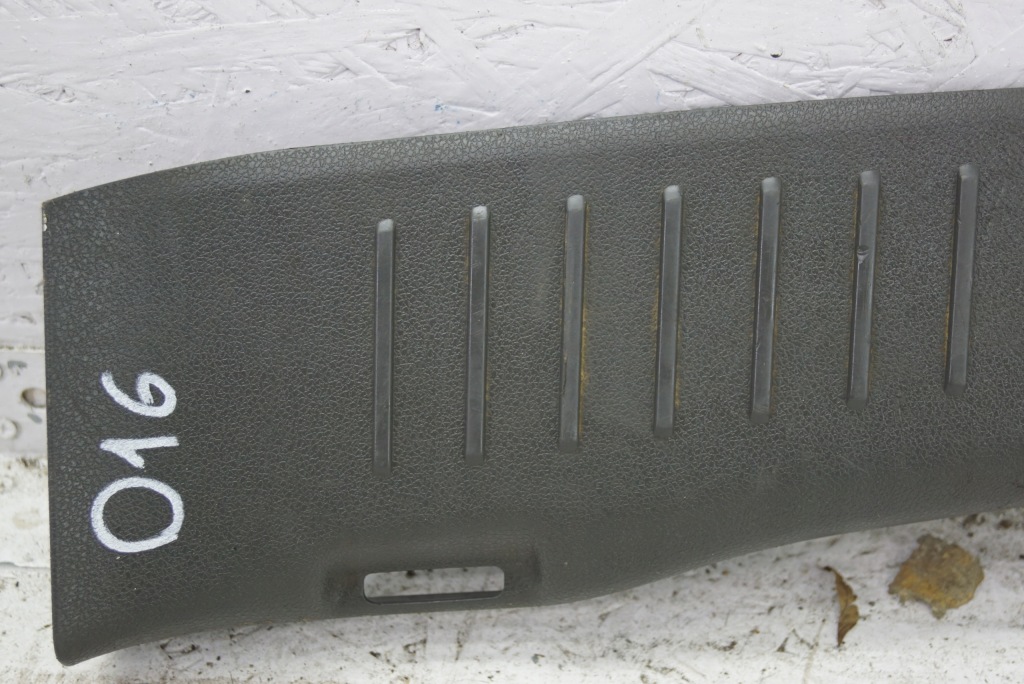 Накладка порог багажника поперечина задняя ford kuga 1 Доставка