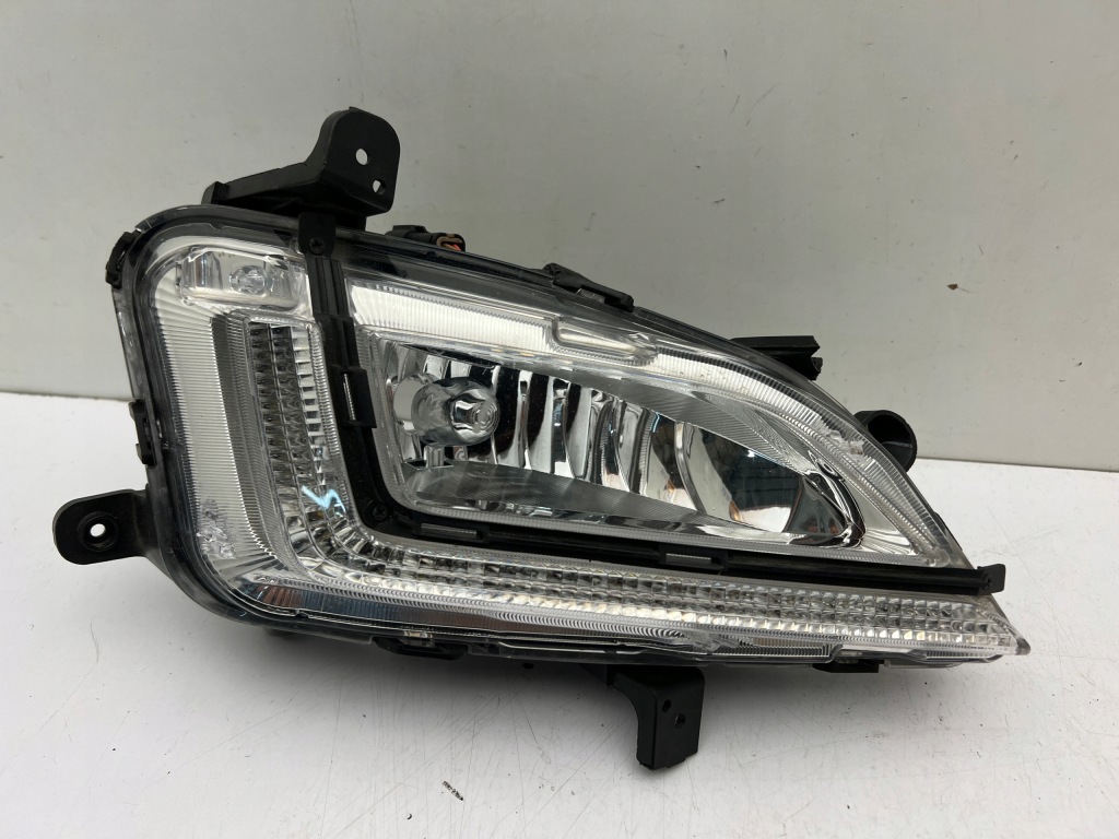 Купить Hyundai tucson 3 рестайлинг  противотуманная фара led drl передний правый перед n 18-20