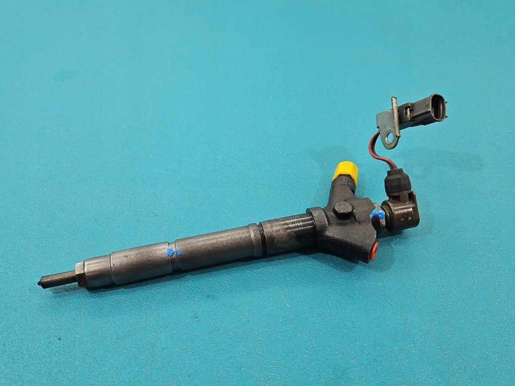 фото №1, Форсунка toyota rav4 iii 05- 236700r040 23670-0r040 2.2 d-cat 2ad