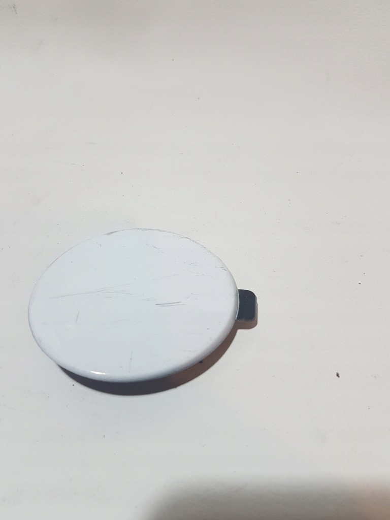 фото №5, Ford fiesta mk8 заглушка na hak бампер перед