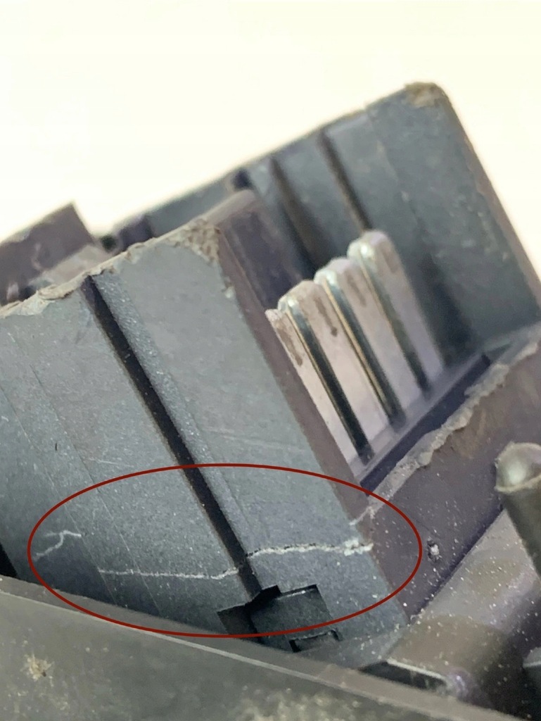 фото №7, Вкладыш лампы правый задняя задний renault twingo ii lift