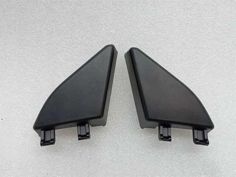 Купить Ferrari f151m 82018700 door inner cover triangle