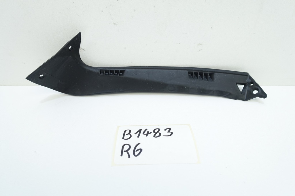 фото №1, Молдинг прокладка pod фара левая перед audi a6 c8