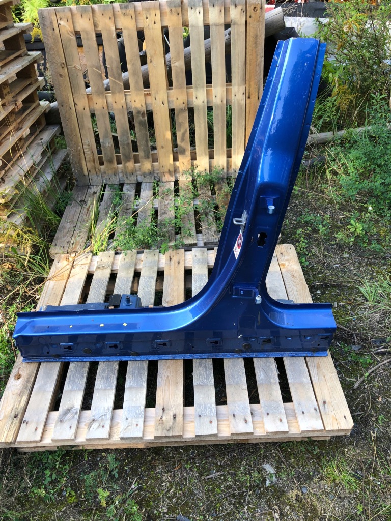 фото №1, Bmw f20 блок двигателя средний левый с порог