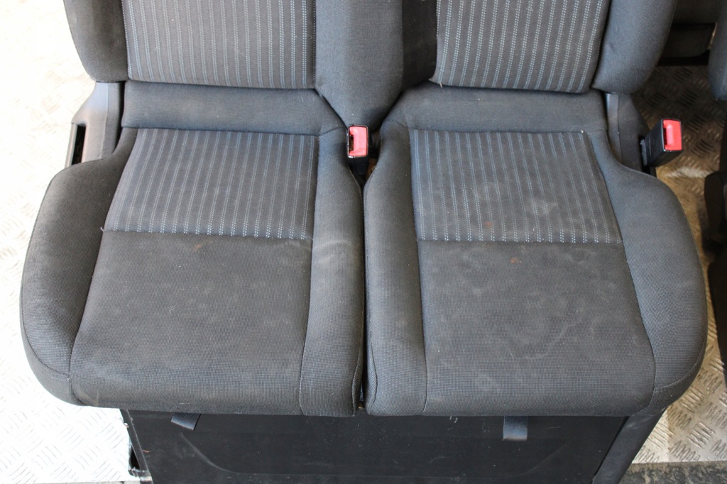 фото №3, Сиденья салон обивка 9 человек пассажирский ford transit custom