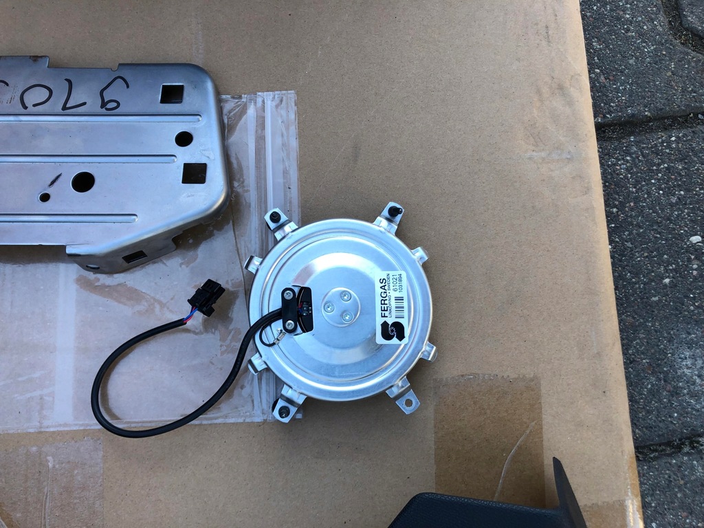 фото №11, Citroen ds7 обшивка сидіння правий перед eu шкіра