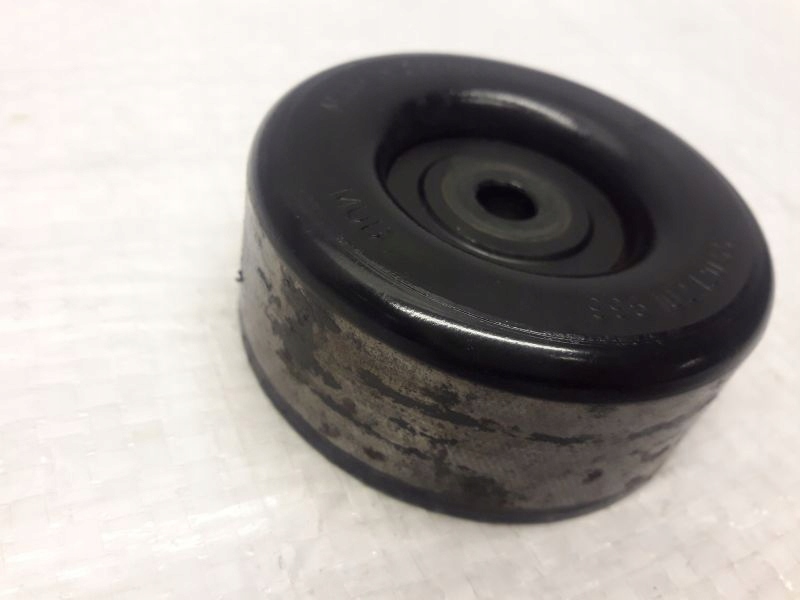 фото №1, Porsche carrera 911,986 ролик натяжителя