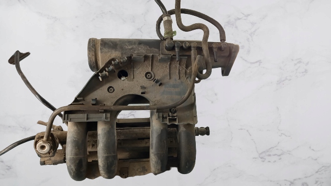 фото №2, Колектор всмоктуючий renault clio 1.2b 99r