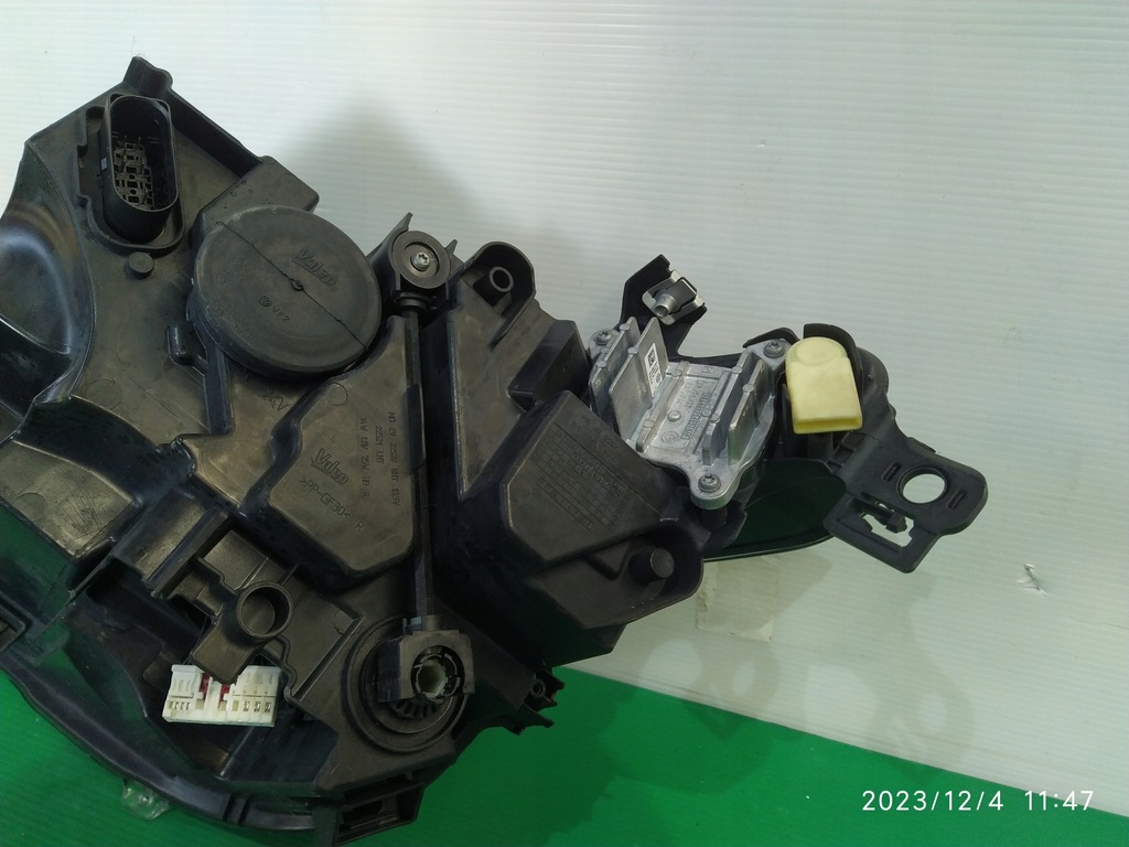 фото №10, Лампа перед права vw golf 8 viii 5h1941006