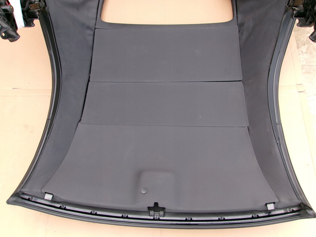 фото №8, Porsche 911 model 992 s cabrio дах обшивка чорний
