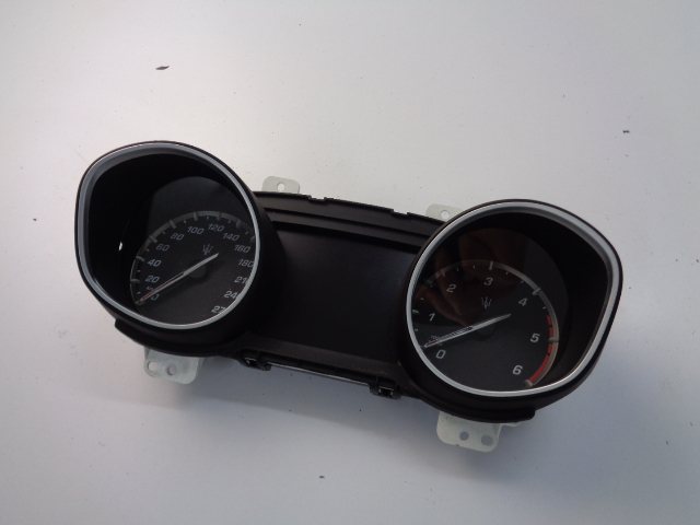 фото №1, Лічильник прилади maserati ghibli дизель 2013-