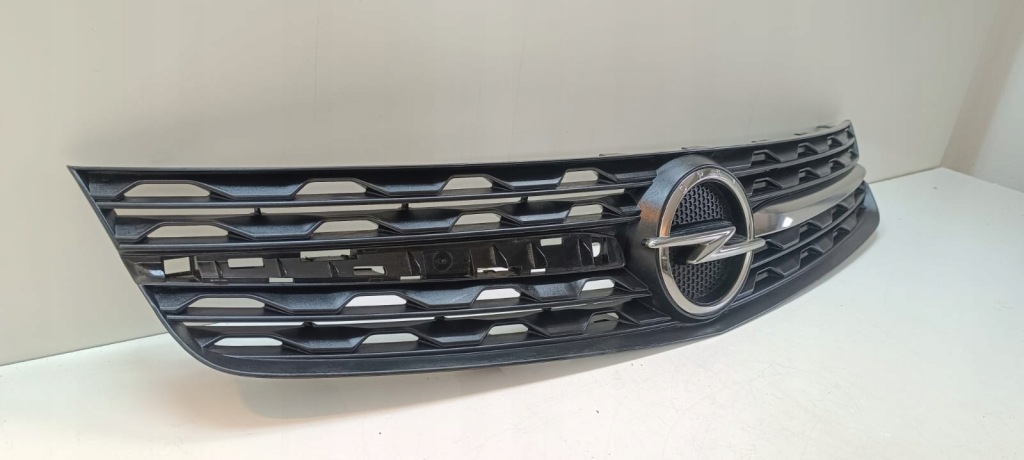 Opel vivaro iii c 19- решётка радиатора решётка радиатора бампера перед 39201547 9833128677 оригинальный номер в Украине