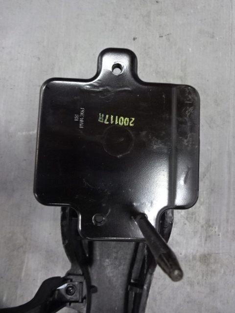 фото №14, Hyundai оригінальний номер 86630-g4200 балка бампера