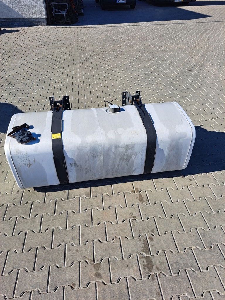 фото №1, Бак топлива volvo fh fm fmx fl fe renault gama t d range low крышка mega