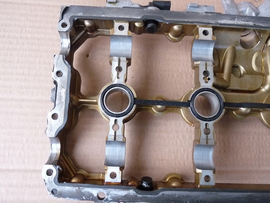 фото №5, Audi a8 d3 5.2b bsm bxa крышка валов 07l103286k