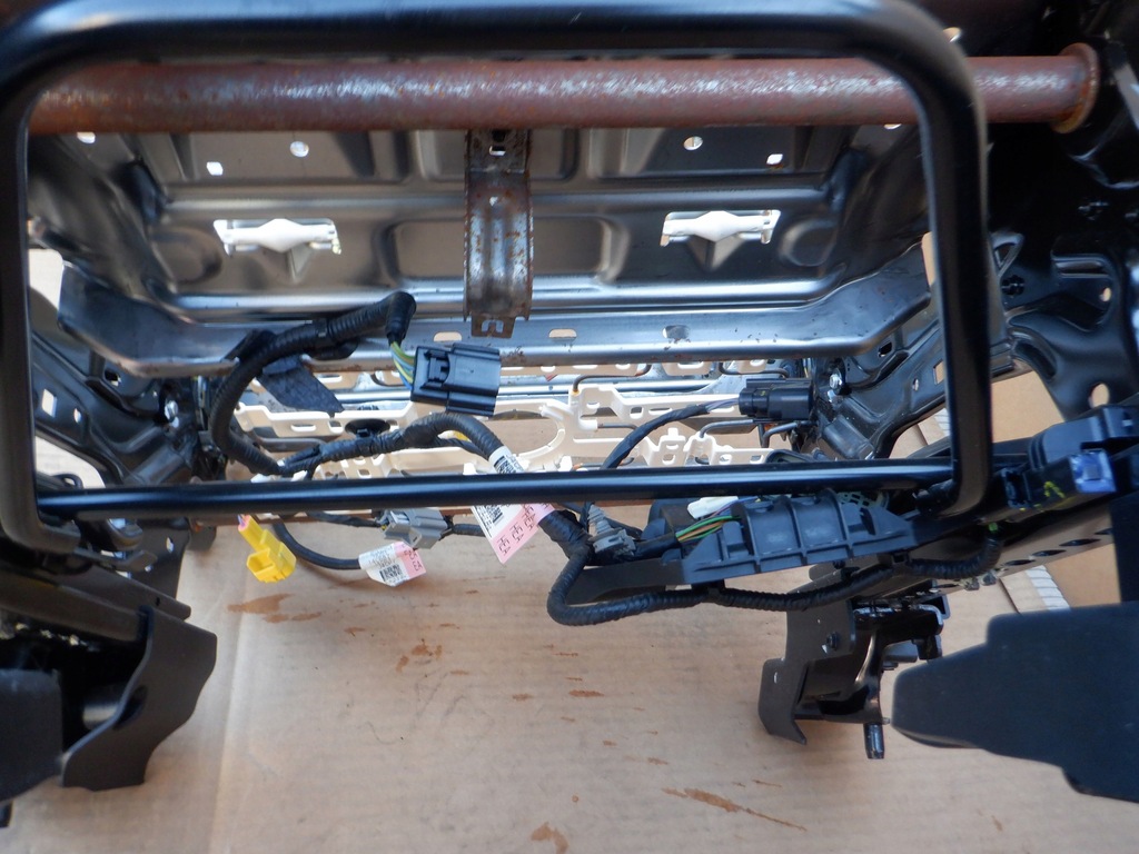 фото №8, Сидіння правий каркас ford escape mk4 usa