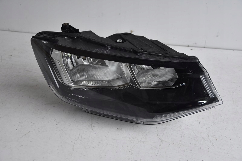 фото №1, Vw caddy 2k8 фара