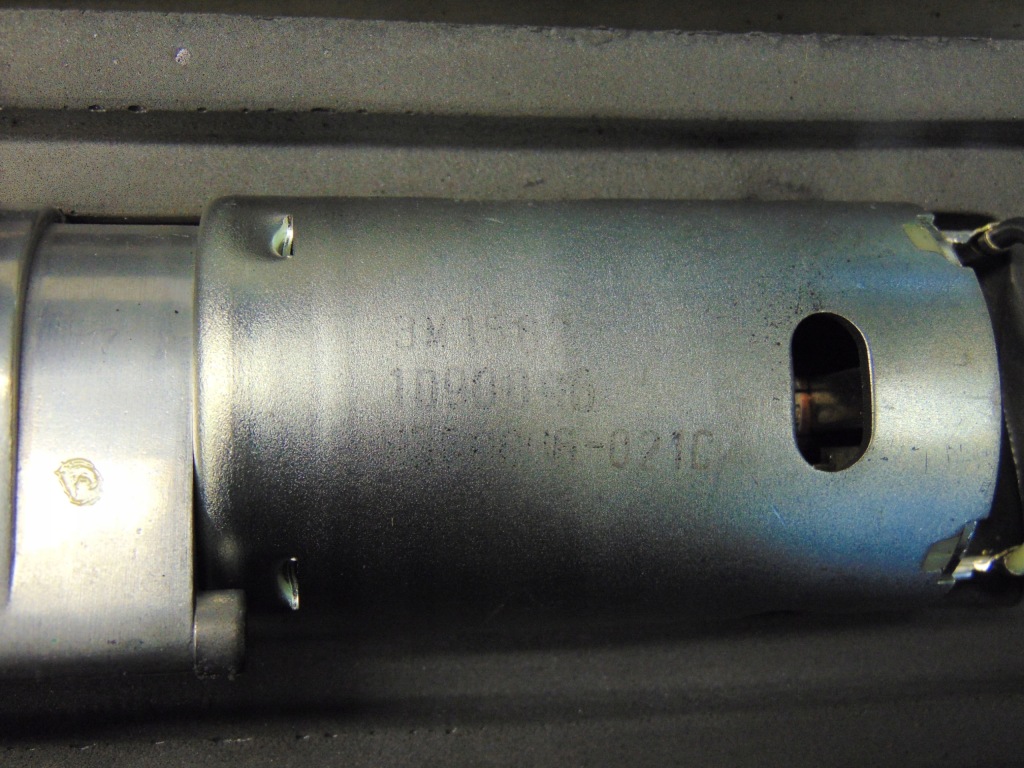 Насос компрессор открывания закрытия крышки opel insignia a 2008r- универсал европа Киев