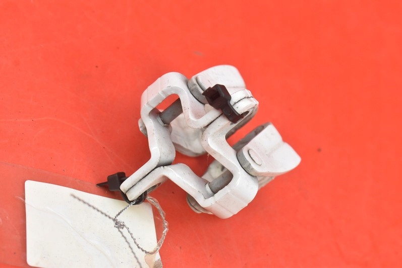 фото №4, Петля петли крышки skoda citigo 5d 11-17