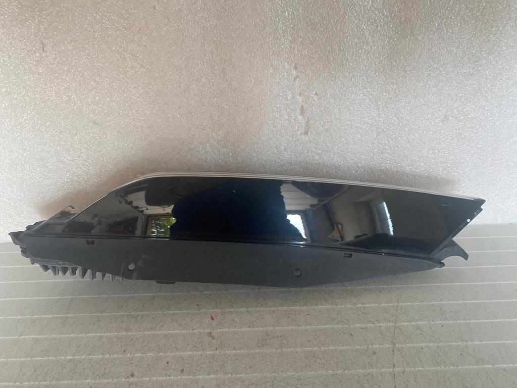 фото №8, Правый поворотник led porsche macan lift 21- 95b 95b953042b