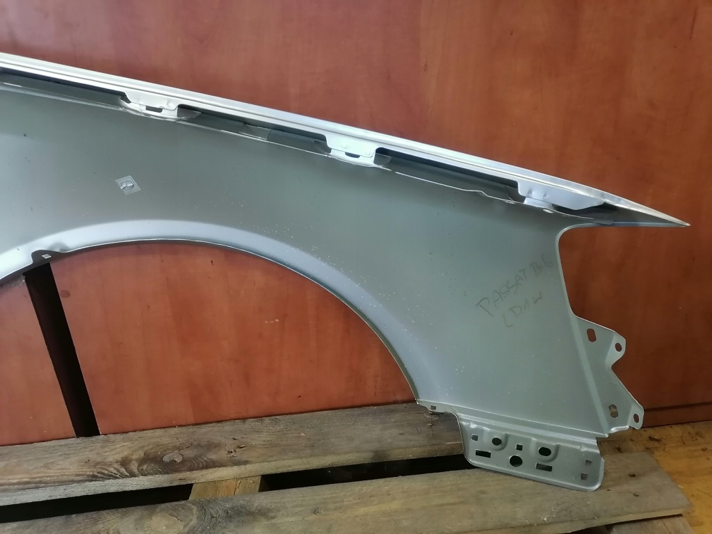 Крило ліве перед volkswagen passat b6 ld1w Київ