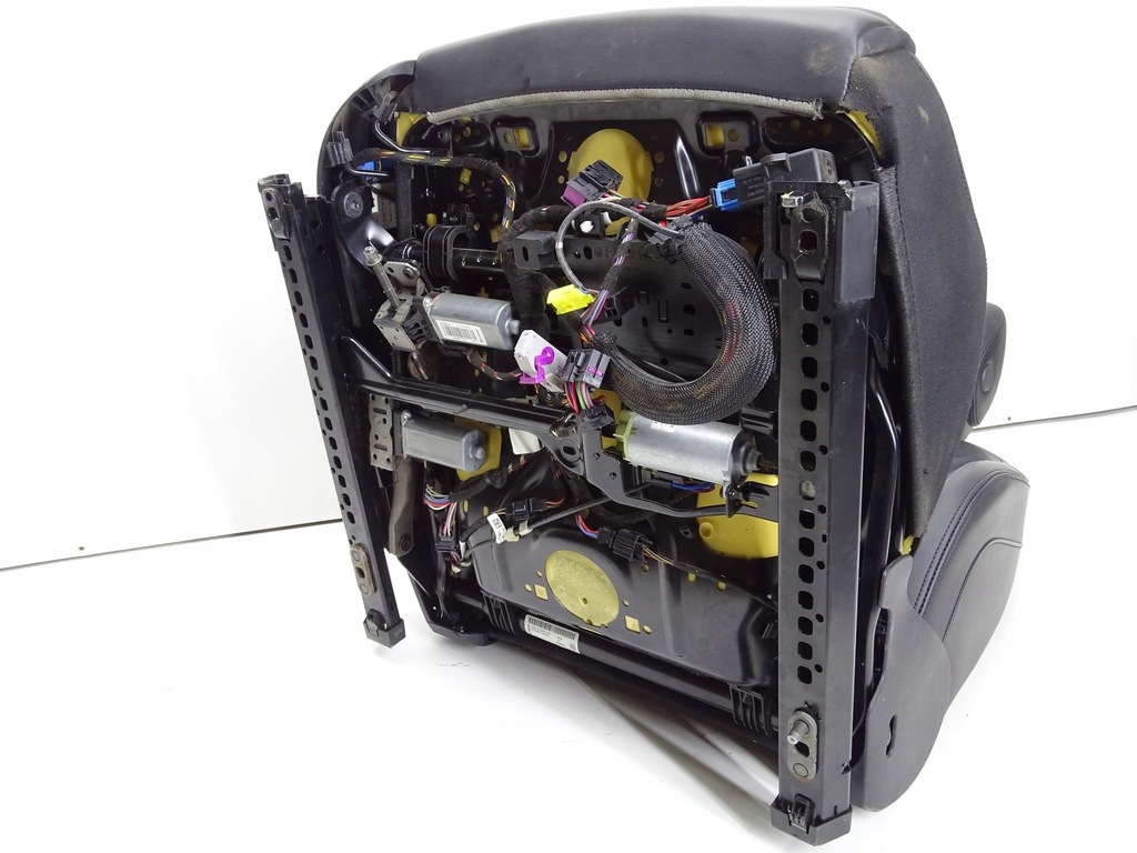 фото №13, Сидіння правий передній шкіра електричний підігріваємий пам'ять vw passat cc uk