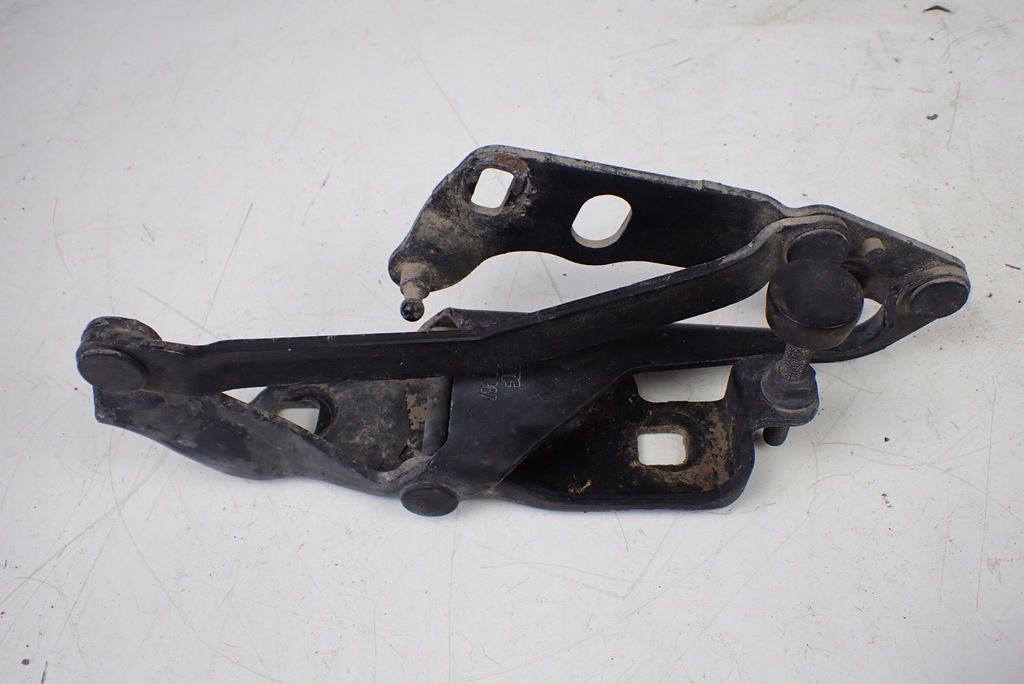 фото №8, Петлі капот двигуна лівий правий corvette c5