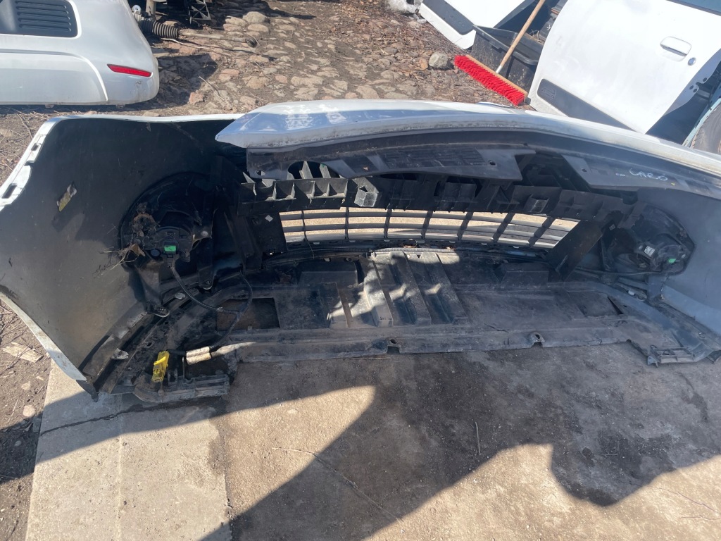 Бампер перед clio 3 рестайлинг  195 в Украине