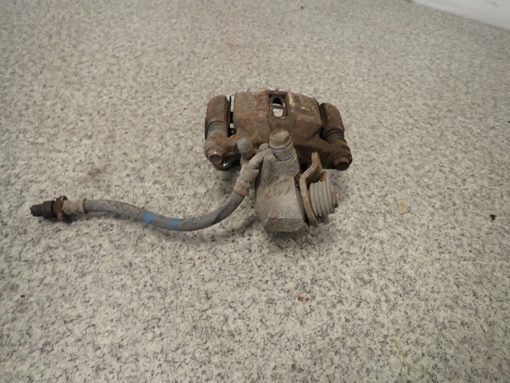 фото №4, Honda jazz 02-08 супорт задній правий задня