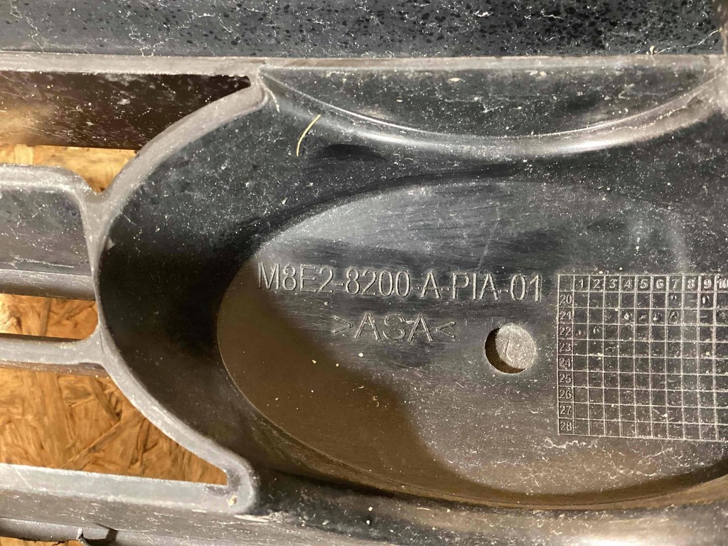 фото №12, Land rover range rover l460 v 5 22- решётка радиатора решётка радиатора впуск w бампер перед