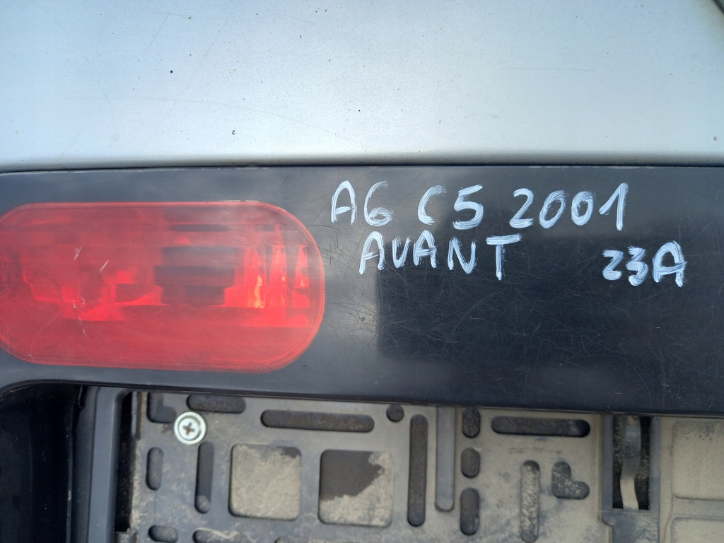 фото №7, Audi a6 c5 lift накладка кришки багажника задня kombi