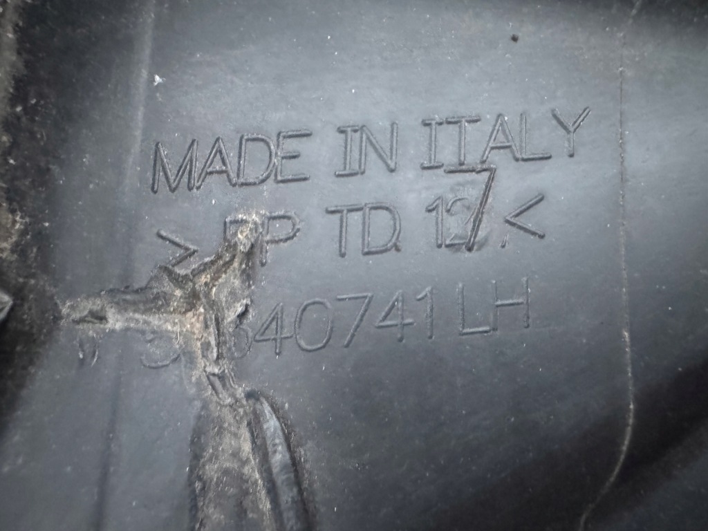 Бампер впуск лівий перед alfa romeo stelvio оригінал в Україні