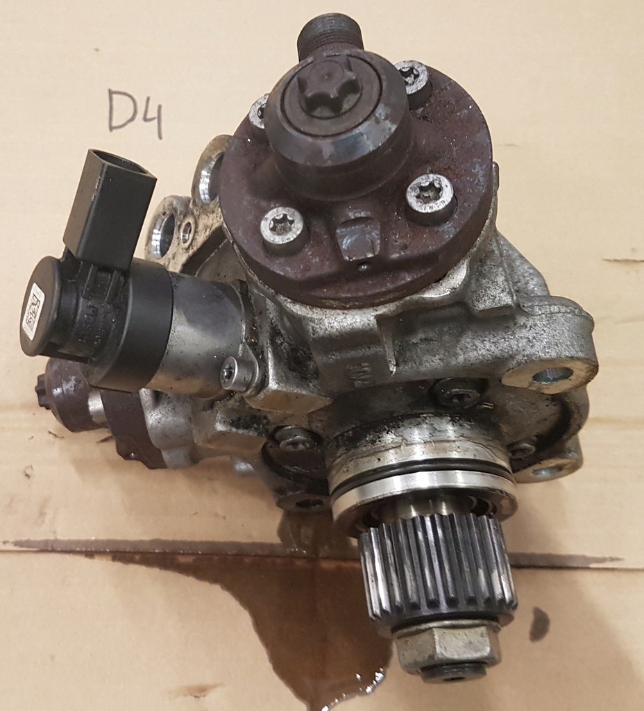 фото №1, 057130755al насос audi sq7