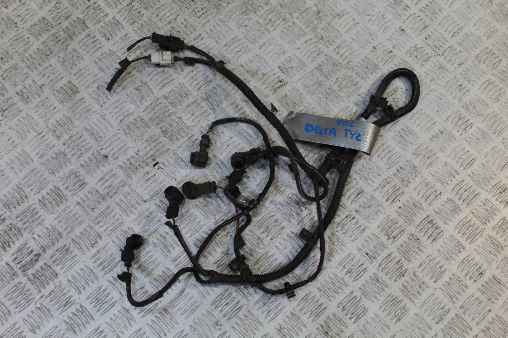 фото №1, Рамка бампера левый задняя lancia delta iii 3